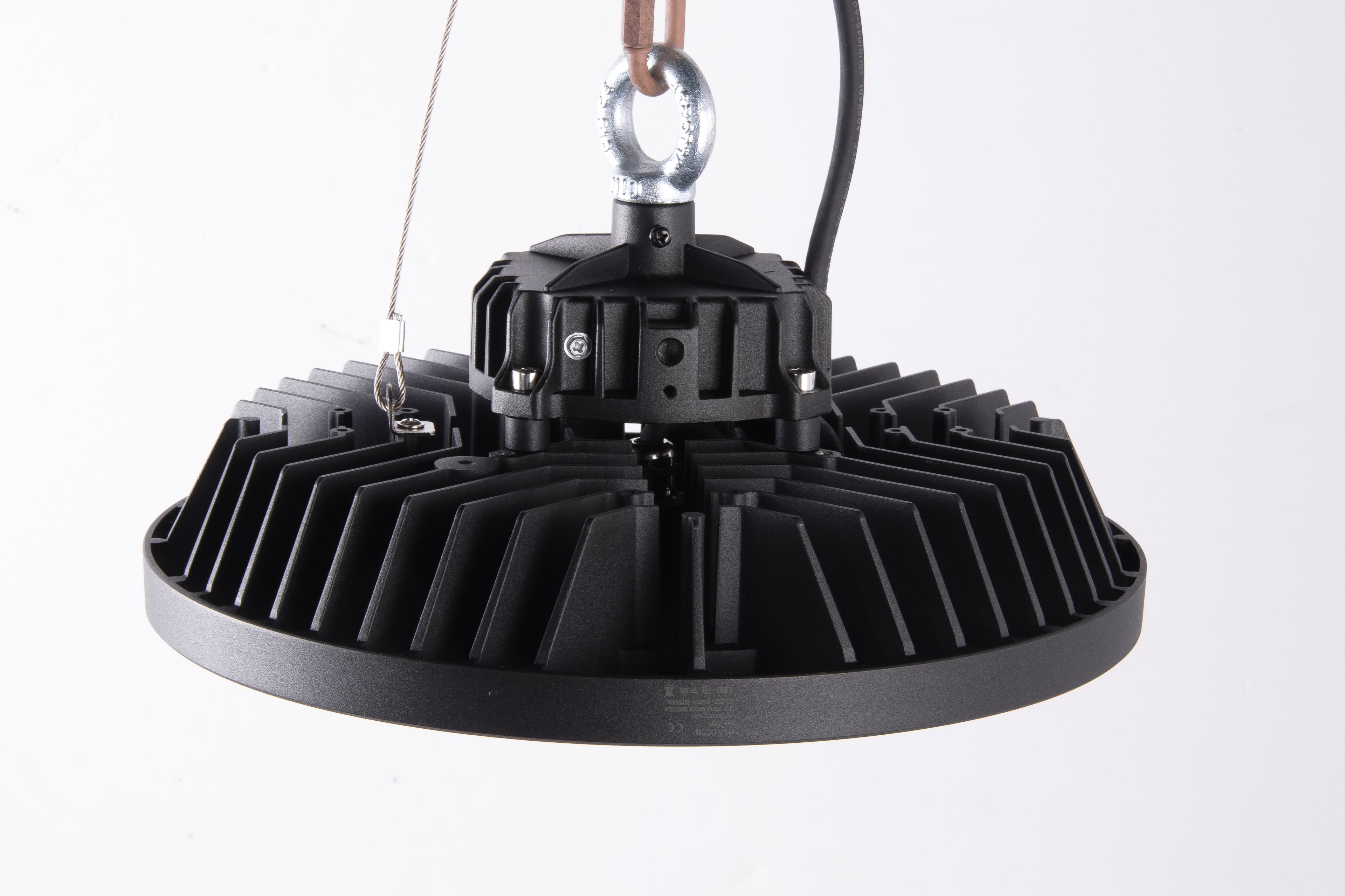 Projecteur industriel Urano noir 60 degrés 4000k Mantra 7420
