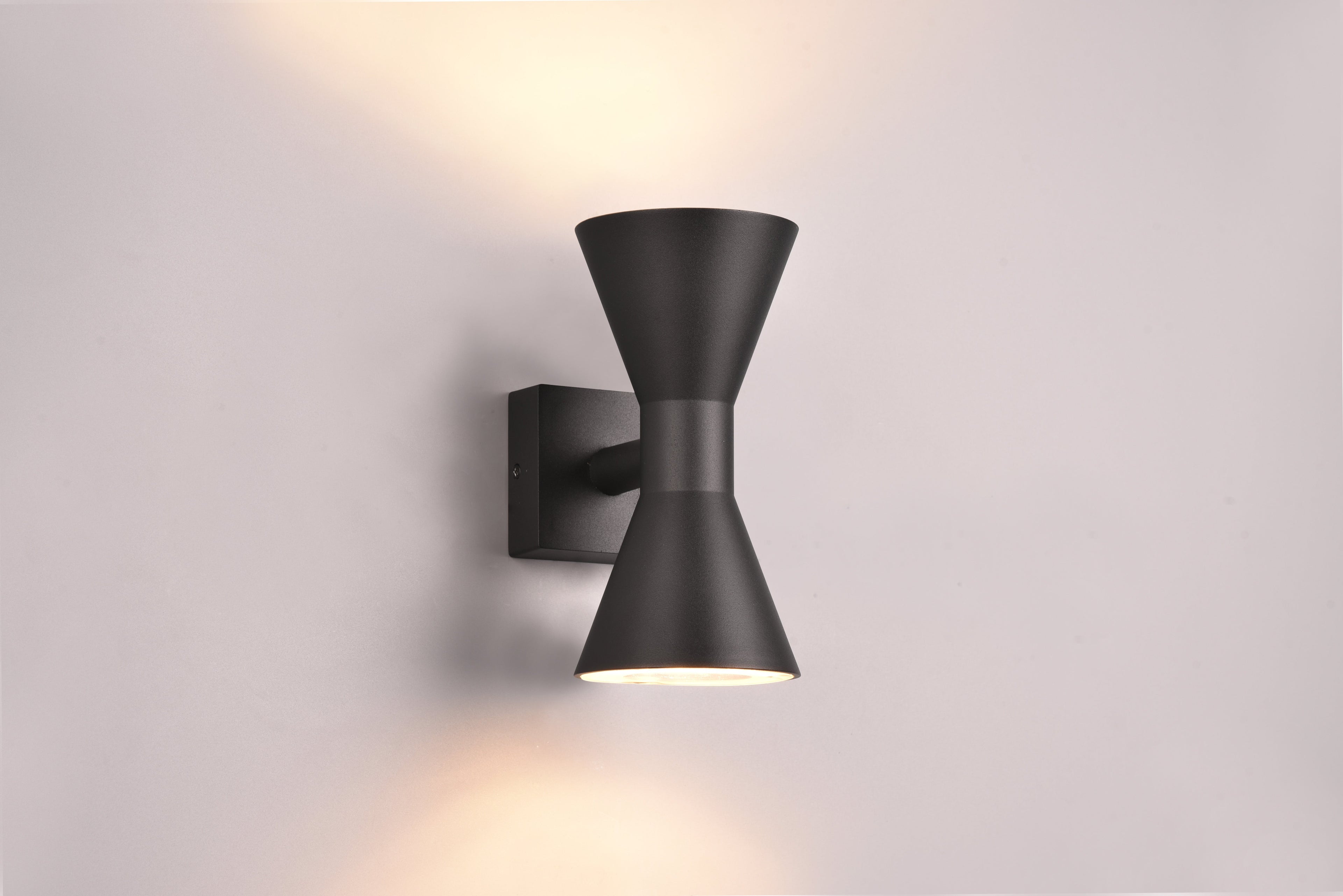 Applique Ardas noir 212560232
