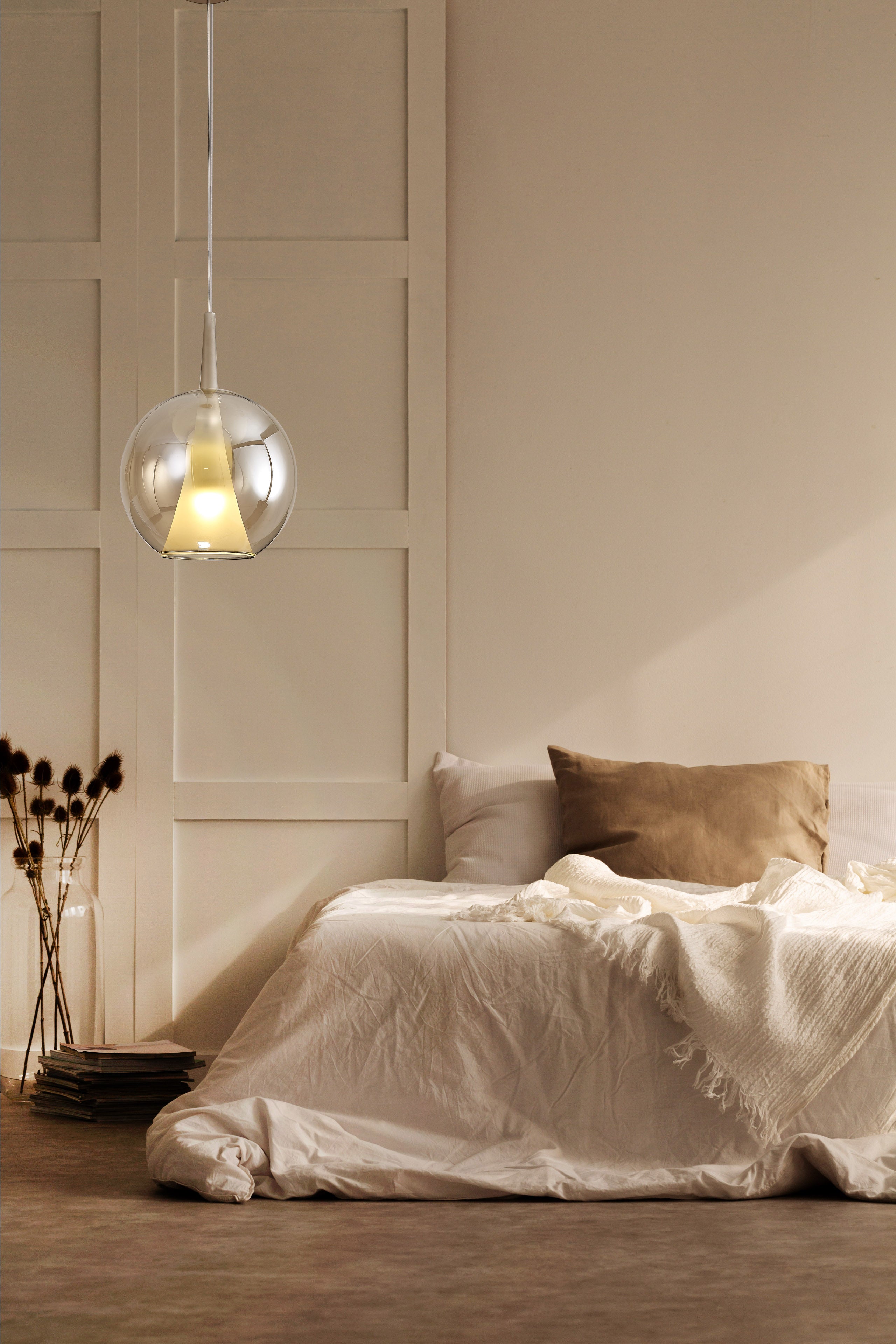 Suspension Elsa boule transparente opale blanche 8240+8260