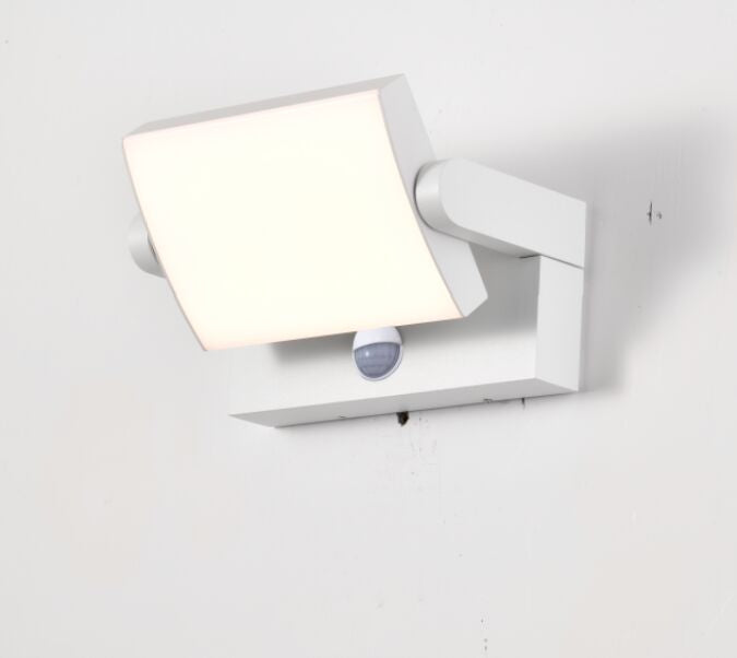 Applique Cooper orientable blanche avec détecteur de mouvement Mantra 8472