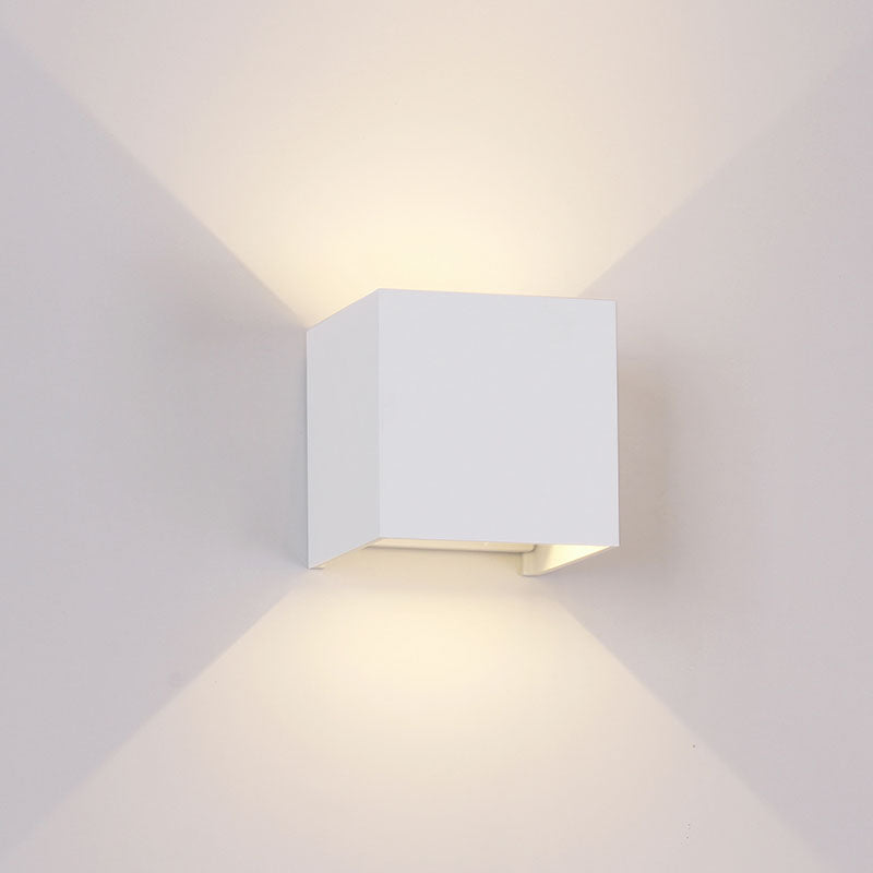 Applique Davos blanche dimmable 2700k pm 8600