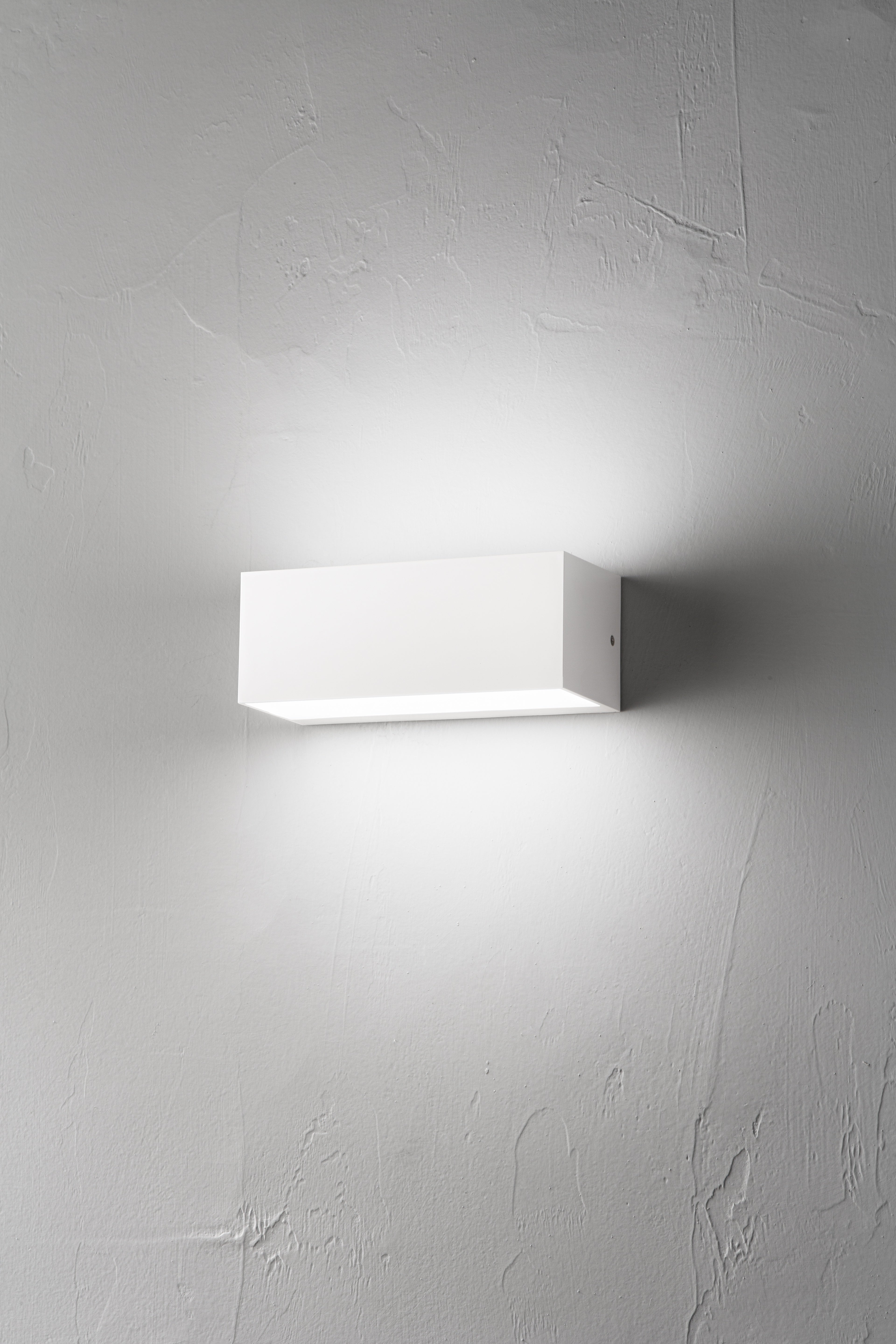 Applique FALCO blanc ONDA OAP00082