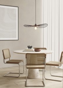 Suspension Chapeau noir R31451032