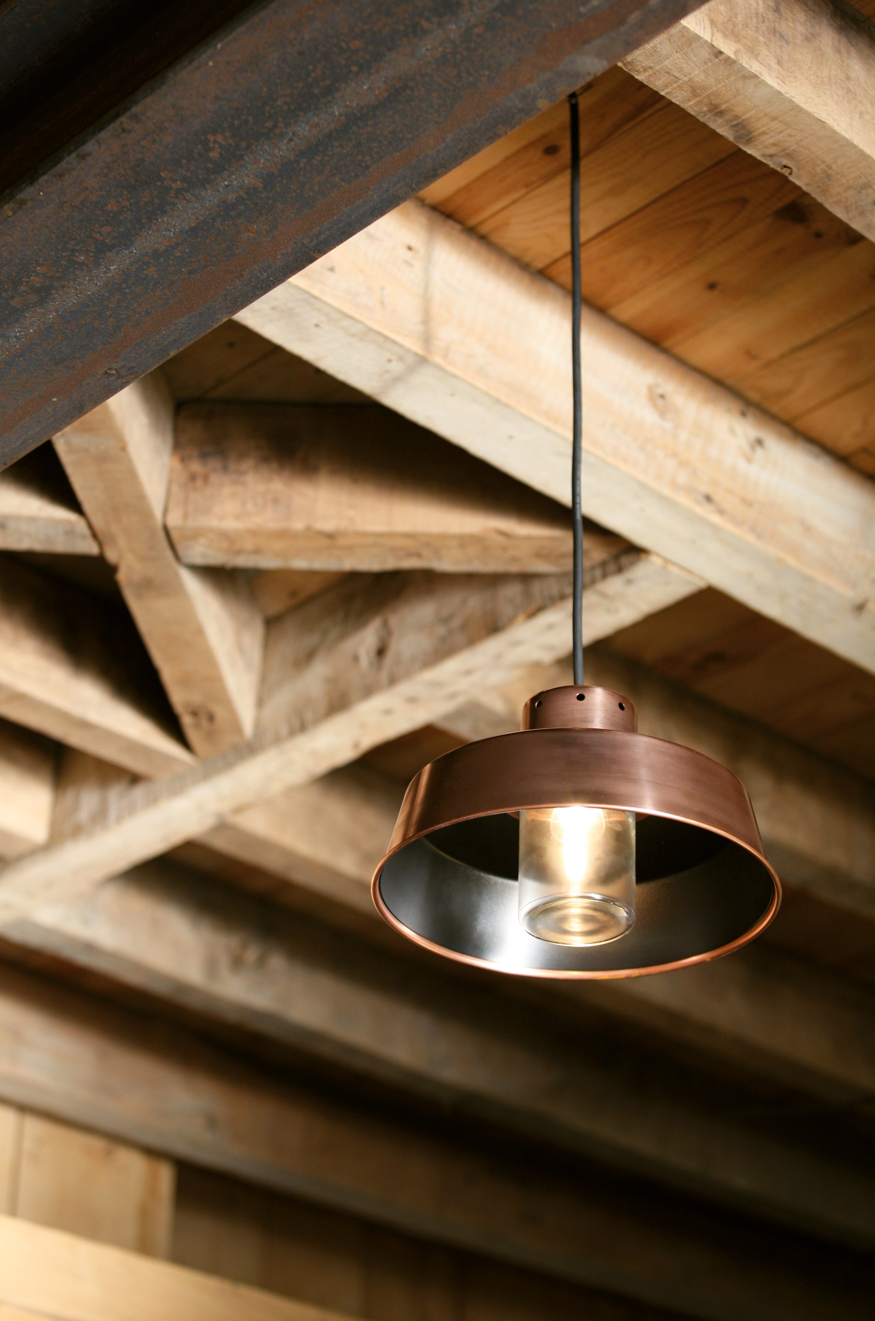 Suspension Faktory N°2 Cuivre brut 082 122002082
