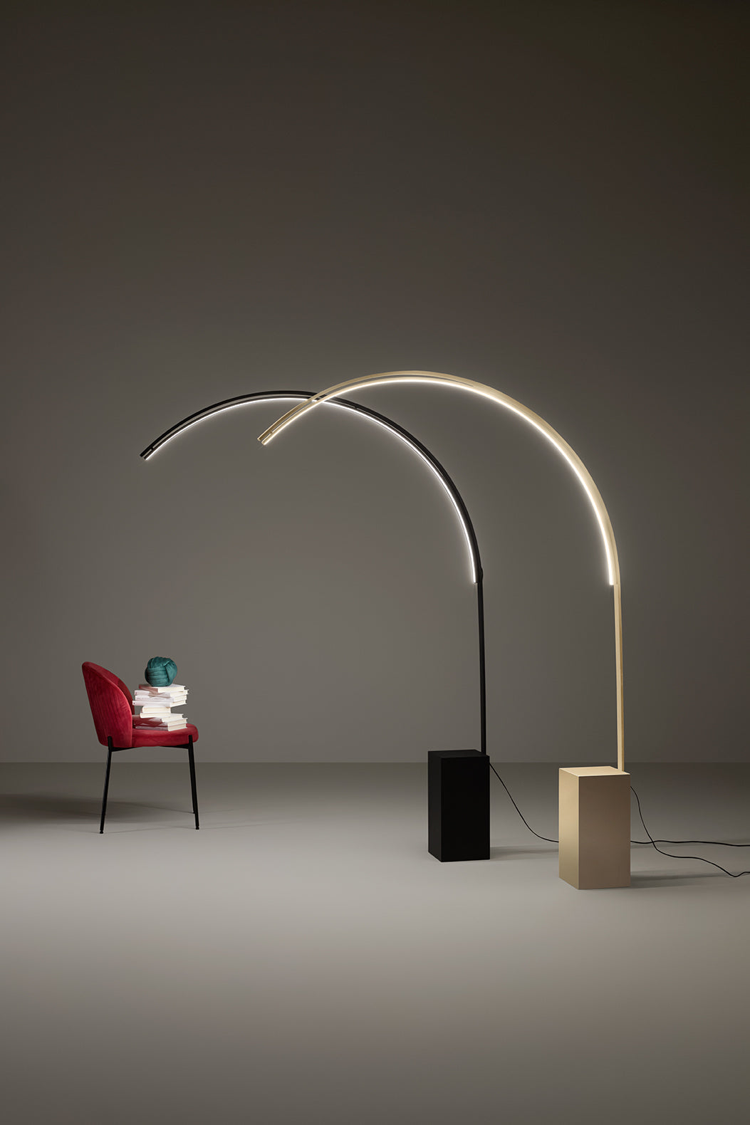 Lampadaire Alto or pt-alto-marm-oro
