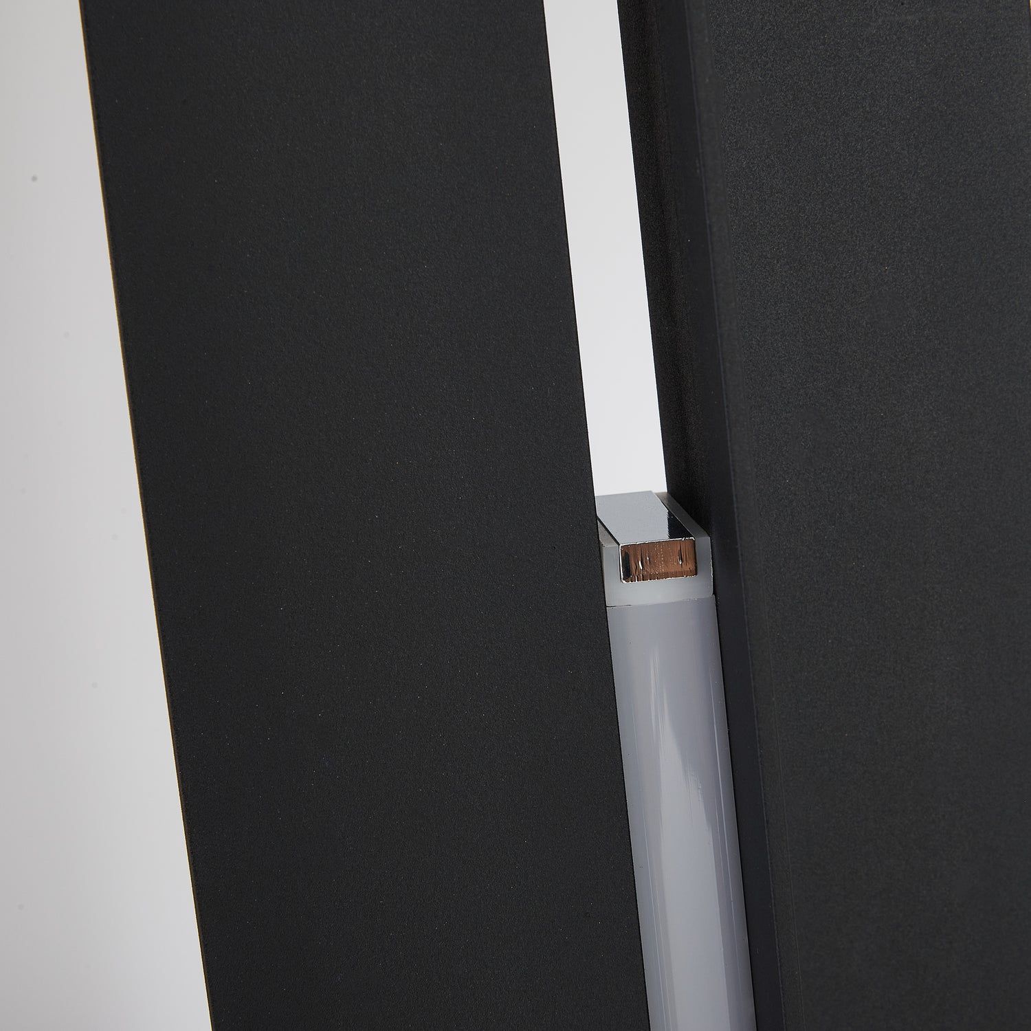 Lampadaire MANHATTAN noir Mantra 9193 DISPONIBLE MAI