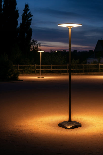 Lampadaire solaire hybride CHILL noir BFCHILL