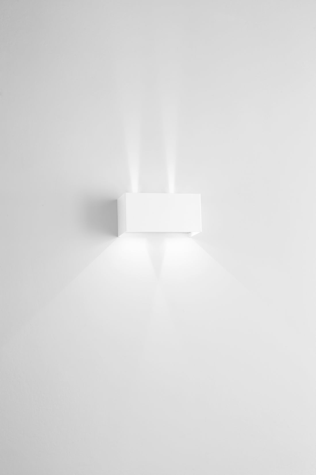 Applique DOUBLE CUBE blanche ONDA OTAP0009B