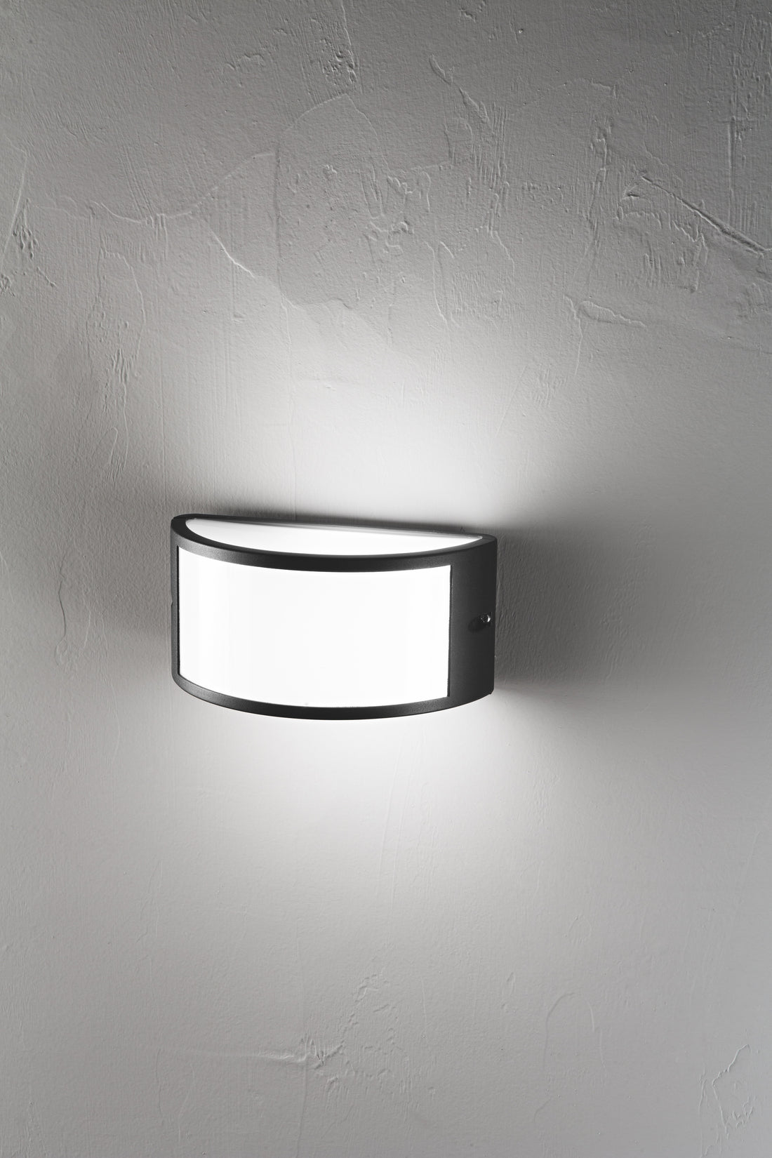 Applique FABIUS noir ONDA OAP00080