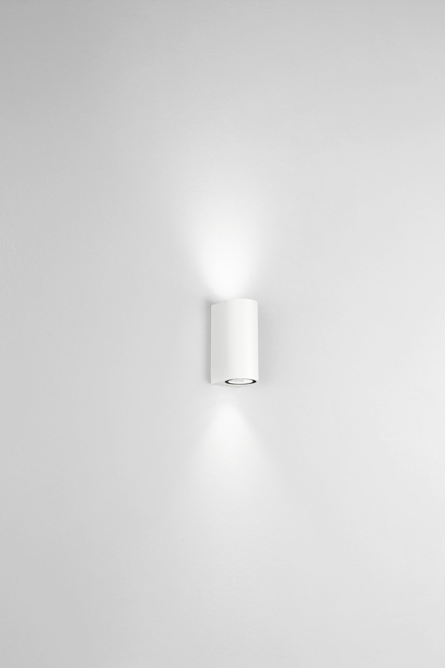 Applique ZENO ROUND 2 blanche OTAP0020B