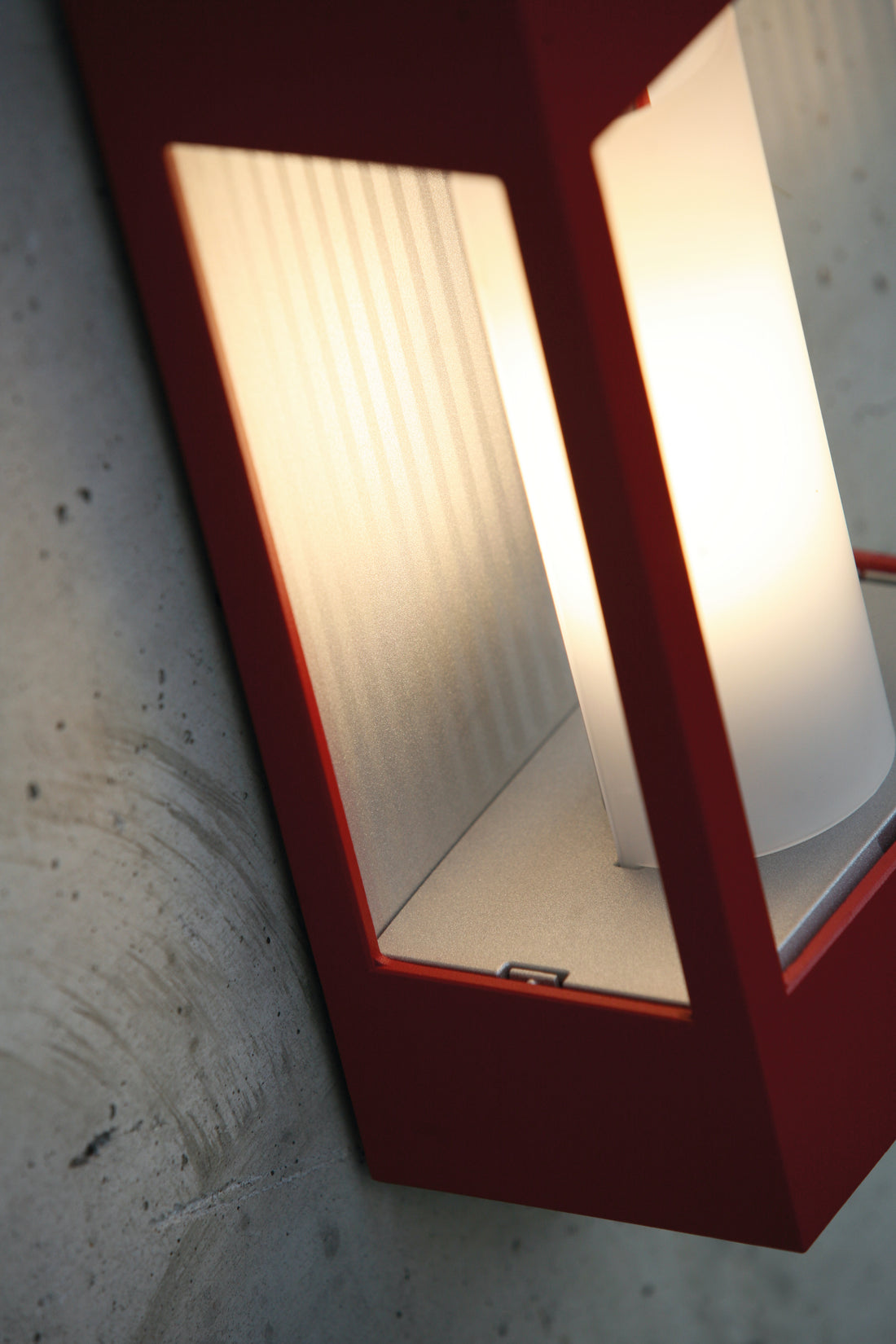 Applique Brick² N° 1 Classe 3 Diffuseur PMMA noir Orange 014 108016014