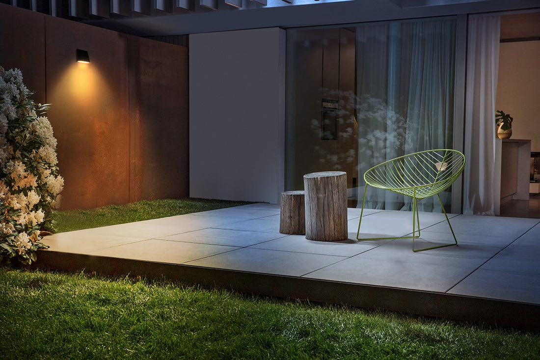 Applique solaire ARK noire BFARK4